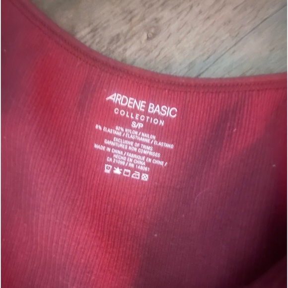 2 Ardene cropped tank tops, both size s - Picture 2 of 3